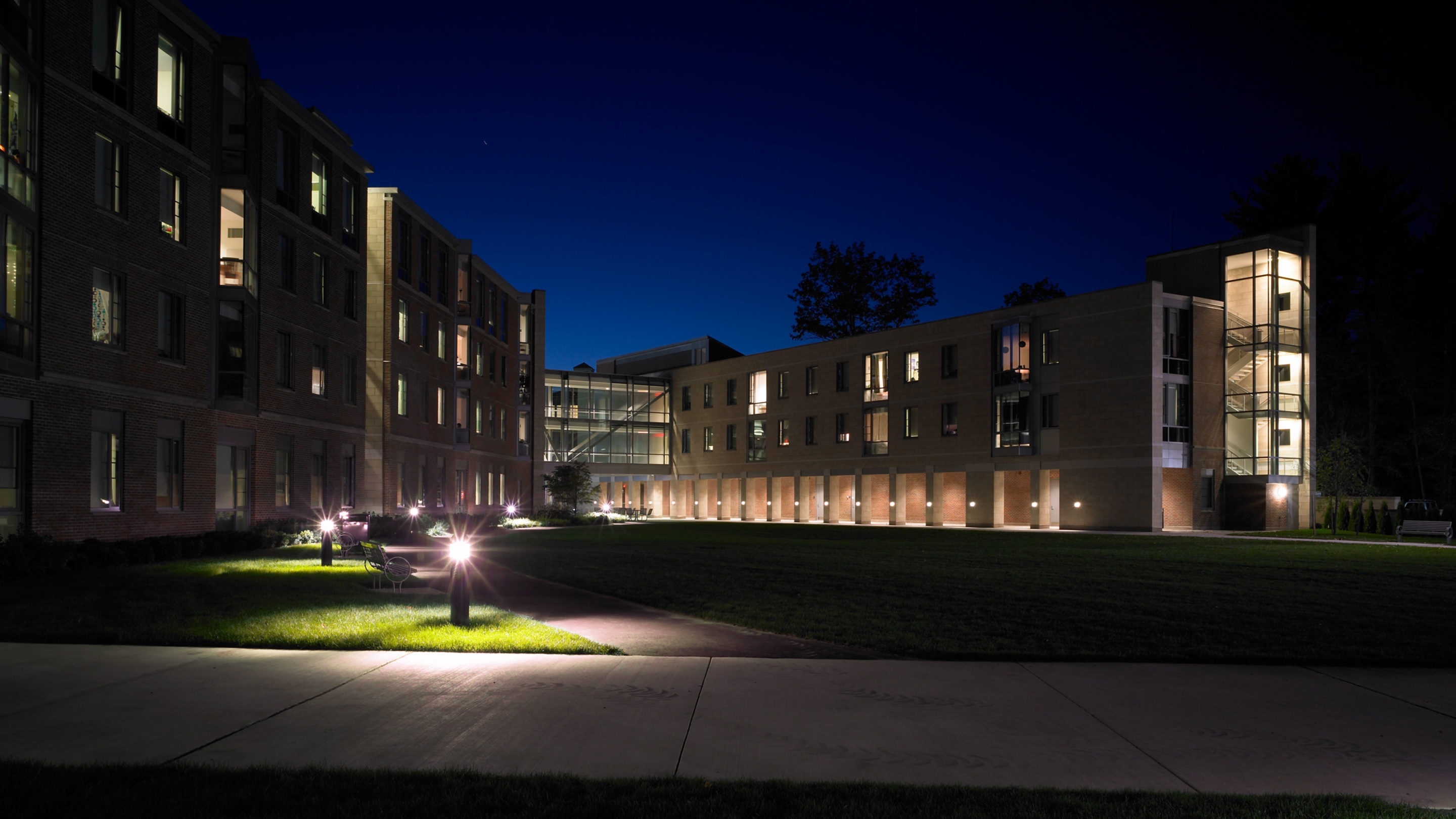 Westfield State College, New Hall - Wagner Hodgson Landscape Architecture